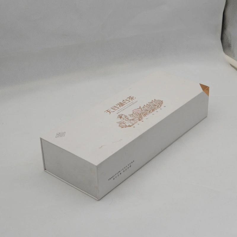 white magnetic gift box