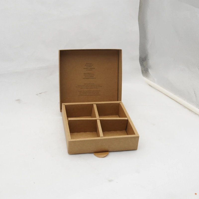 square cardboard gift boxes with lids